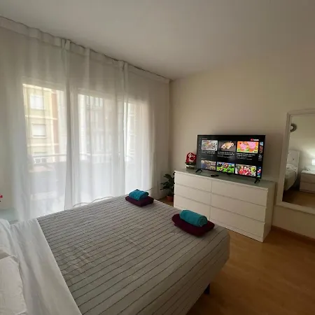 Paris Bed & Breakfast *