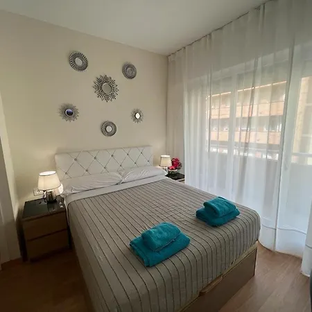 Paris Bed & Breakfast *
